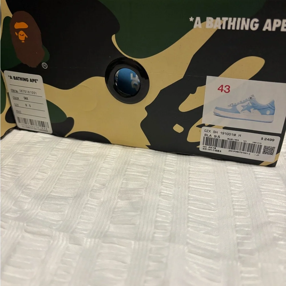 BAPE Kids' Blue and White Sneakers - Picture 2 of 7
